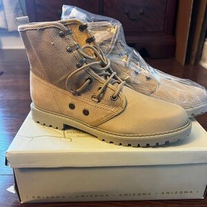 Arizona Women's Work Boots Jane Natural Size 9.5 NWT